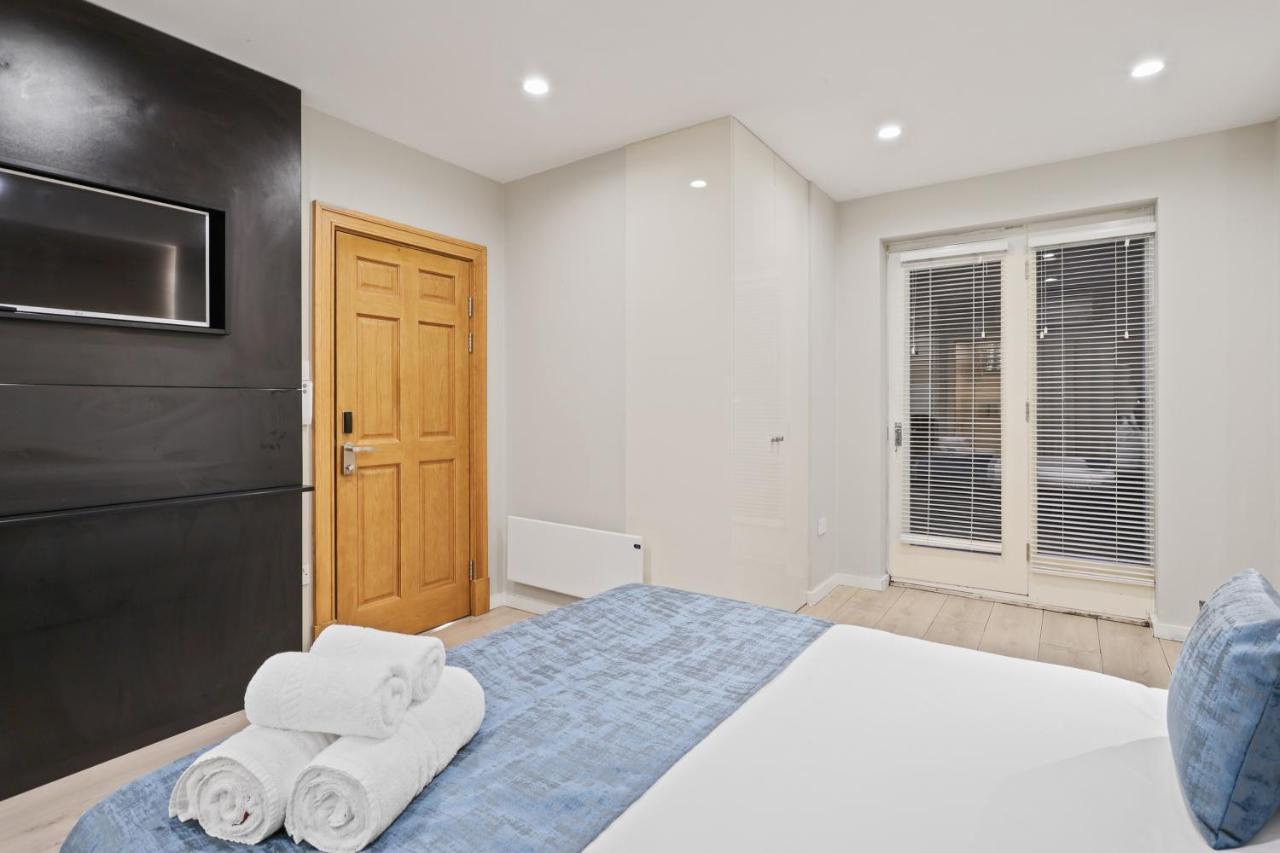 Apartment Studio Flat West End Lane London