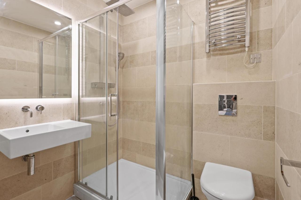 Apartment Studio Flat West End Lane London